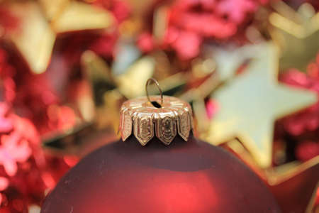 detail of a red Christmas ornament in extreme close-upの写真素材