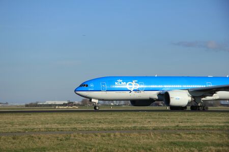 March, 22nd 2015, Amsterdam Schiphol Airport PH-BQB KLM Royal Dutch Airlines Boeing 777-206(ER) take off from Polderbaan Runwayのeditorial素材