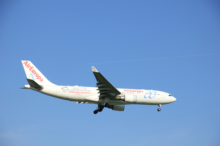 Amsterdam the Netherlands - May, 6th 2016: EC-KOM Air Europa Airbus A330  approaching Schiphol Polderbaan runway, arriving from Madrid, Spainのeditorial素材
