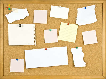 Cork bulletin board with blank notesの写真素材