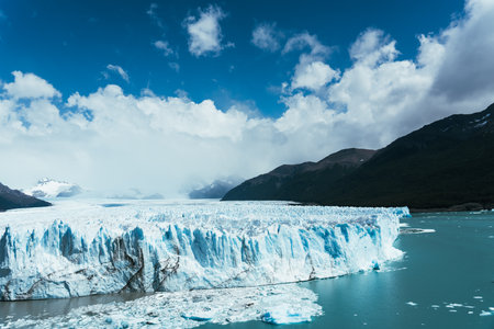 The Perito Moreno glacier in Glaciares National Park outside Patagoniaの写真素材