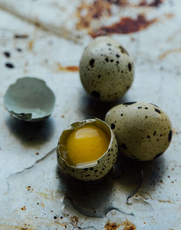 close up of healthy small raw quail eggsの写真素材