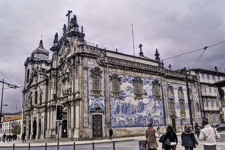 Oporto, December 2012  Carmo church on downtown   1756 - 1768 Figueiredo Seixas baroque style  National Monument  Glazed tiled facade Silvestre Silvestri 1912 のeditorial素材