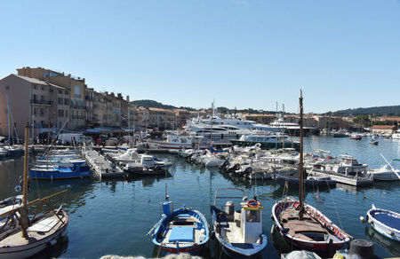 August- 8- 2020. Sailing boats in the port of Saint Tropez, Department Var, Provence Cote d'Azur, Southern France.のeditorial素材