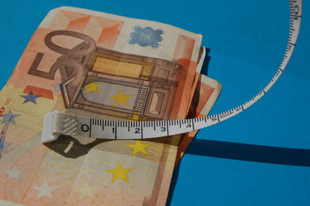 the bank note with measurementの写真素材