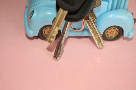 the key and the carの写真素材