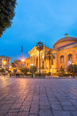 Teatro Massimo or Massimo Theater during twilight in Piazza Verdi at Dusk in Palermoのeditorial素材