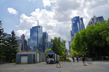 CALGARY, CANADA - MAY 26: Modern Downtown view taken on May 26, 2016 in Calgary, Alberta Canada.のeditorial素材