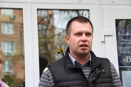 The head of the electoral headquarters of opposition activist Yevgenia Chirikova, Nikolai Laskinのeditorial素材