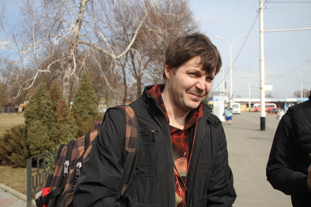 Krasnodar, Russia - March 23, 2012. Journalist Andrew Kozenko in Krasnodar airport while traveling together with environmentalists to the cottage Governor Tkachevのeditorial素材