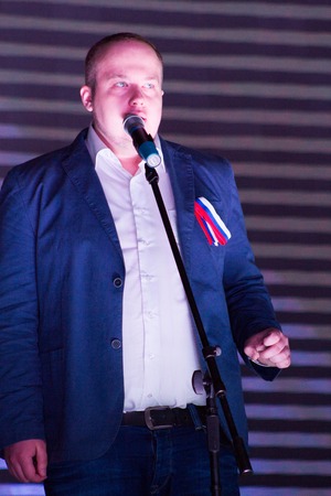 Moscow, Russia - September 20, 2015. Politician Georgi Alburov speaking at the opposition rally. A Russian opposition rally for democracy. Moscow city area Marinoのeditorial素材