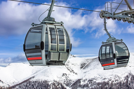 View of the Scenic Gondola Ride in Mountainsの写真素材