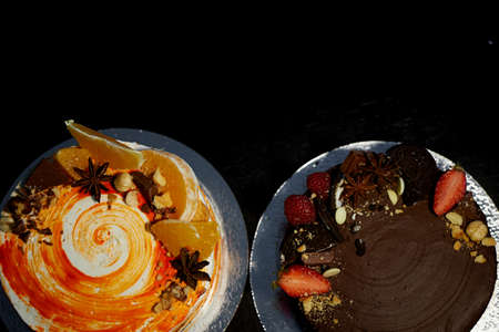 Carrot cake .Bright,juicy and unusual cake. Juicy and incredibly nutty A layer of caramel sponge...