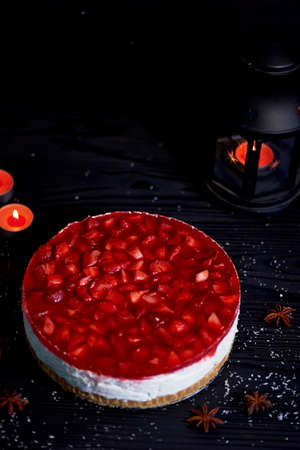 Muscovy curd cheesecake without baking.300 grams of cheese hidden in a gentle cream based cake crushed cookies,top with fresh berries in generovane puree. This cheesecake is incredibly light,tasty and summery. It is possible to eat even on a diet.の写真素材