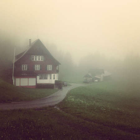 Spooky House in the Alpsの素材
