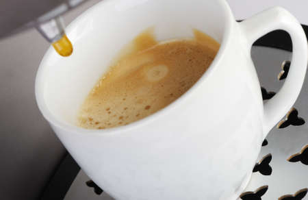 Coffee machine espresso. Process of preparation of coffee. A close upの写真素材