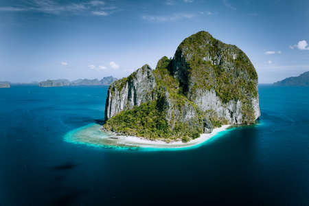 El Nido, Palawan, Philippines. Aerial drone panoramic picture of Pinagbuyutan Island from the distanceの写真素材