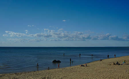 Frankston, VIC / Australia - Oct 13 2018: View of Frankston beach on a Saturdayのeditorial素材