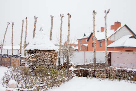 Tyumen, Russia - November 06.2016: Landscape design about a cottage in the winter afternoonのeditorial素材