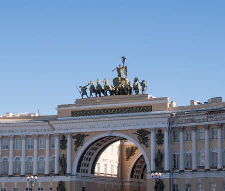 Arch of the General staff. Palace square. Saint Petersburg, Russiaのeditorial素材