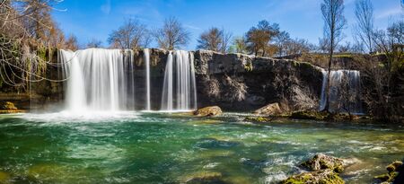 River cascade in Pedrosa de Tobalinaの写真素材