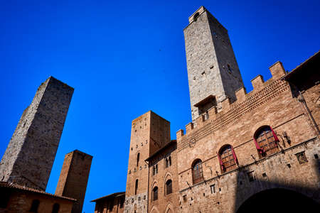 San gimignano Piazza Della Cisterna Tuscany Italyのeditorial素材