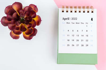 The April 2022 desk calendar with tree pot.の写真素材