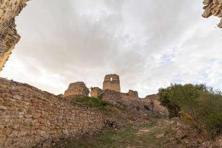 Ocio Castle, on de Lanos Mountain, ruins of a medieval castle of the Kingdom of Navarre in the Inglares Valley, Alava,Vascongadas,  Spain.の写真素材