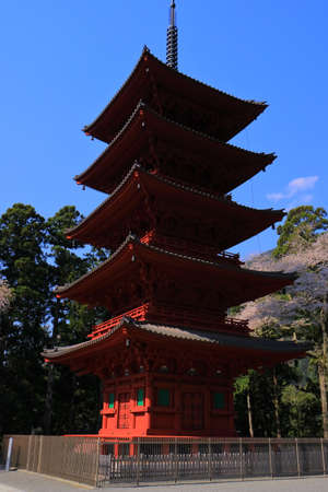 "Minobusan kuonji" pagoda of five-story Templeのeditorial素材