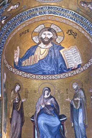 PALERMO - March 25:Interior of Chapel Palatine (Cappella Palatina) with Cristo Pantocratore  in Royal Palace during the spring festival:March 25,2012 in Palermo,Sicily, Italyのeditorial素材