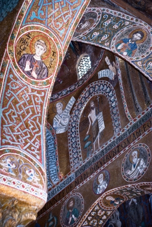 PALERMO, ITALY- MARCH,25-2012: Mosaics from Cappella Palatina. The Palatine Chapel in the Normans Palace.Palatine Chapel in Norman palace in style of Byzantine architecture from years 1132 - 1170のeditorial素材