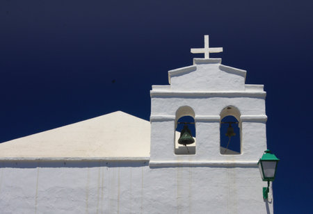 White church in Lanzarote, Spainの写真素材