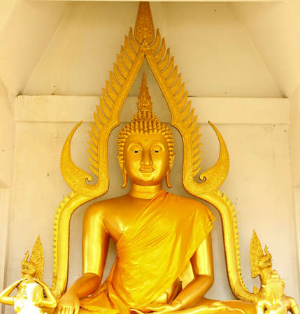 Buddha image2 in Charor temple ,Nonthaburi, Thailandの写真素材