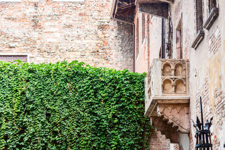 Romeo and Juliet balcony in Verona, Italyの写真素材