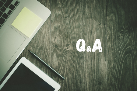 BUSINESS WORKPLACE TECHNOLOGY OFFICE Q AND A CONCEPTの写真素材
