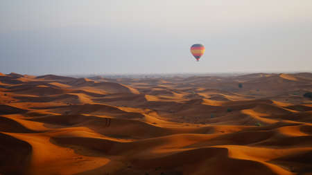 Flying over the Dubai desert in a Hot Air Balloonの写真素材