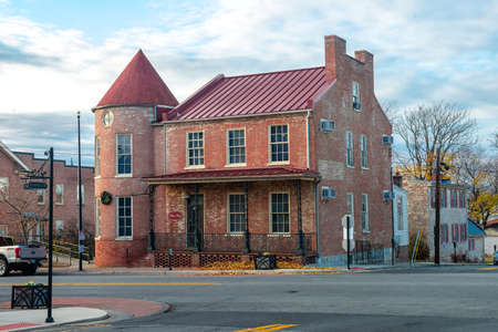 Hunter House, buildings and architecture of historic downtown Charles Town, West Virginia.のeditorial素材