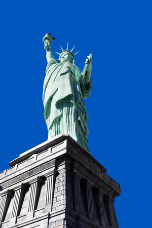 Statue of Liberty against a blue sky outside the New York Hotel in Las Vegas. Space for textのeditorial素材