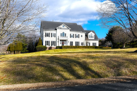Modern House in suburb. Brick house with nice landscape. autumn landscape.のeditorial素材