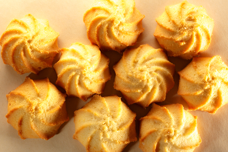 Fresh cookies on the paper background closeupの写真素材