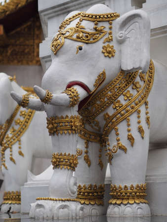 elephant statueの写真素材