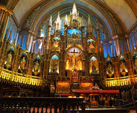 The inside the Cathedral du Notre Dame in Montreal, Canada. のeditorial素材