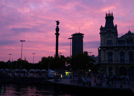 A Statue of Columbus at sunset in Barcelonaの写真素材