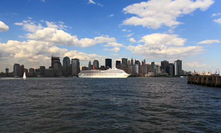 The Carnival Victory cruise ship is leaving New York City on June 19, 2008 のeditorial素材