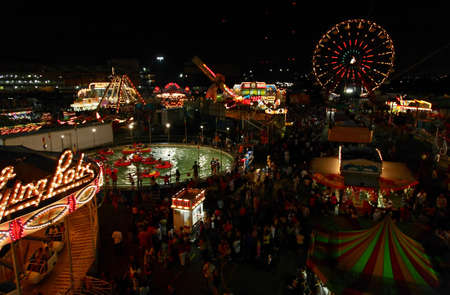 New Jersey State Fair at Meadowland Sports Complex- largest carnival in the state on June 26-July 4, 2008のeditorial素材