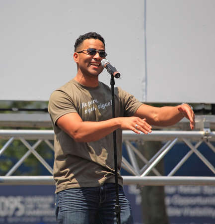 NEW YORK - JULY 31: Christopher Jackson performed in the Heights - The Broadway at Bryant Park in NYC - a free public event on July 17, 2008  のeditorial素材