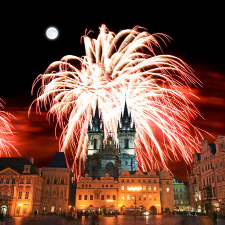The Old Town Square in Prague City with a firework display

の写真素材