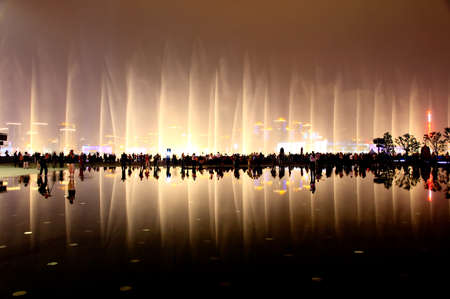 SHANGHAI - JUNE 10: The music fountains at the largest World Expo on June 10, 2010 in Shanghai China.のeditorial素材