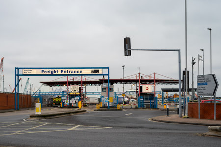 01/23/20 Portsmouth, Hampshire, UK The international freight entrance or lorry entrance at Portsmouth Continental ferry portのeditorial素材