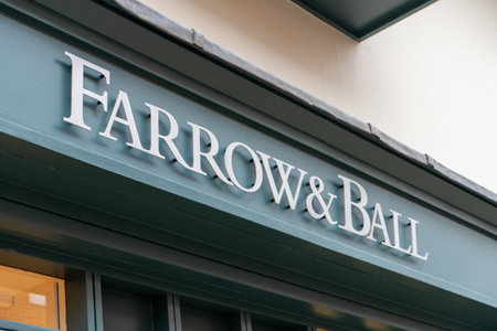 11/06/2019 Winchester, Hampshire, UK The sign above a Farrow and Ball paint shopのeditorial素材